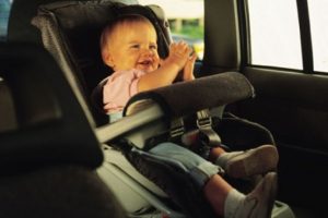 "Bambini in auto: la loro sicurezza"