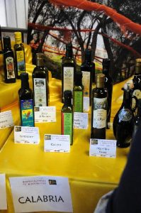 "Olio dell'azienda agricola Doria"